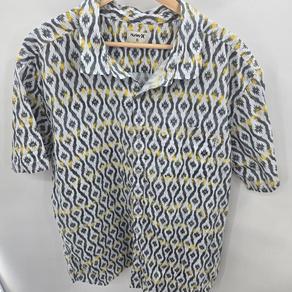 Hurley White Gray Yellow Geo 100% Cotton Button Down XL